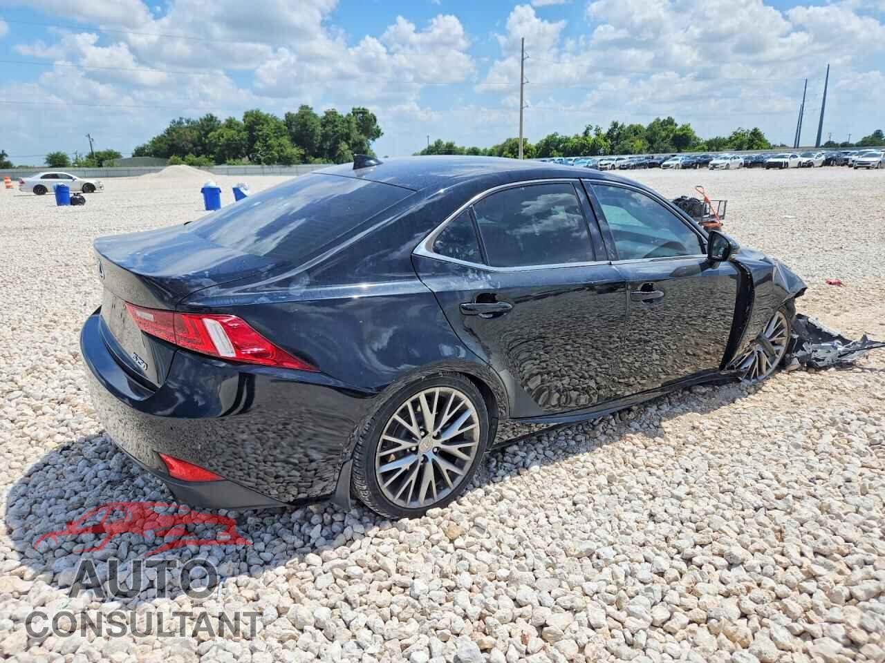LEXUS IS 2015 - JTHBF1D25F5057748