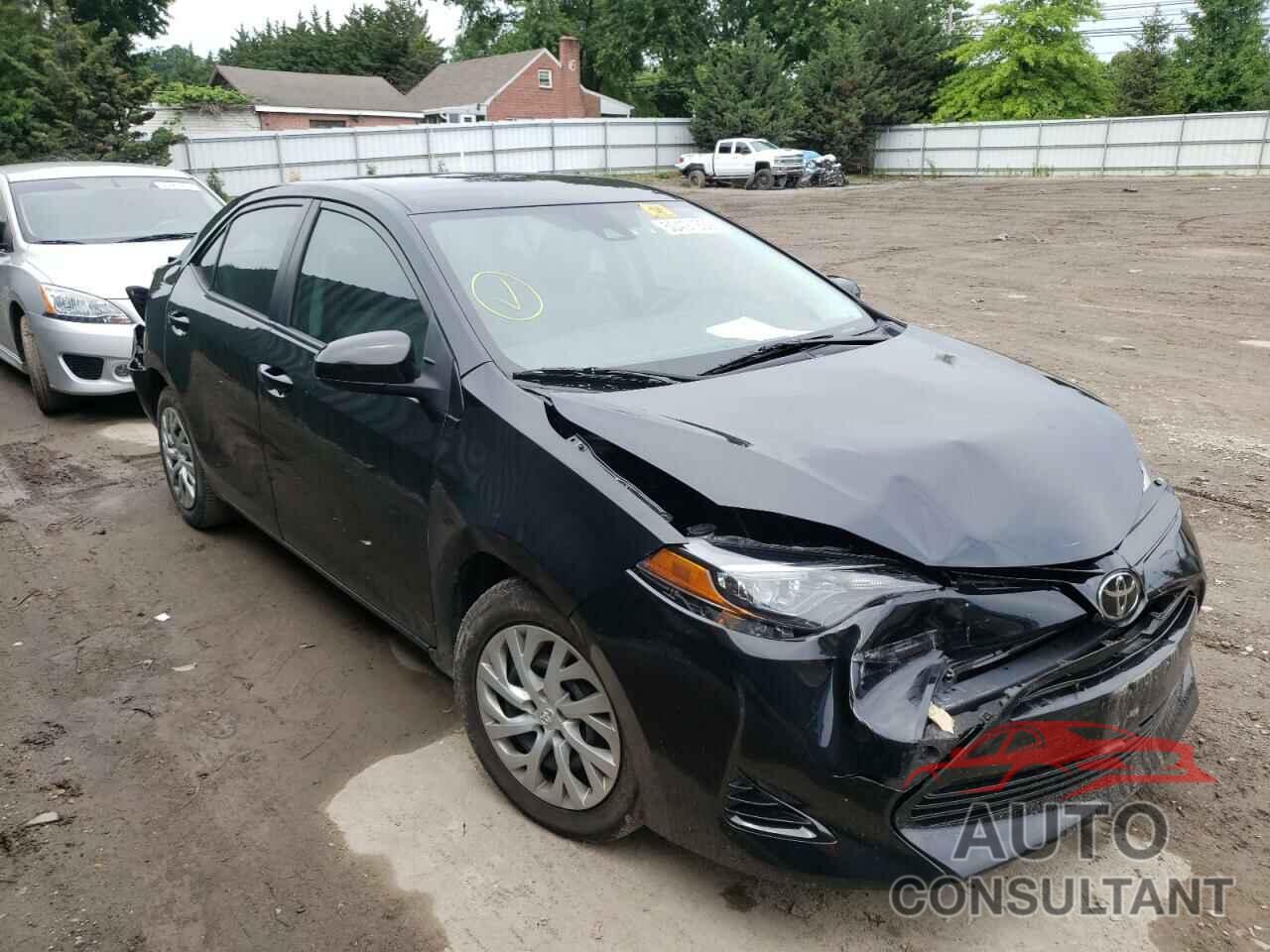 TOYOTA COROLLA 2018 - 2T1BURHE8JC054459