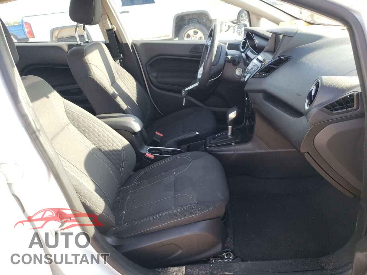 FORD FIESTA 2019 - 3FADP4EJ1KM137475