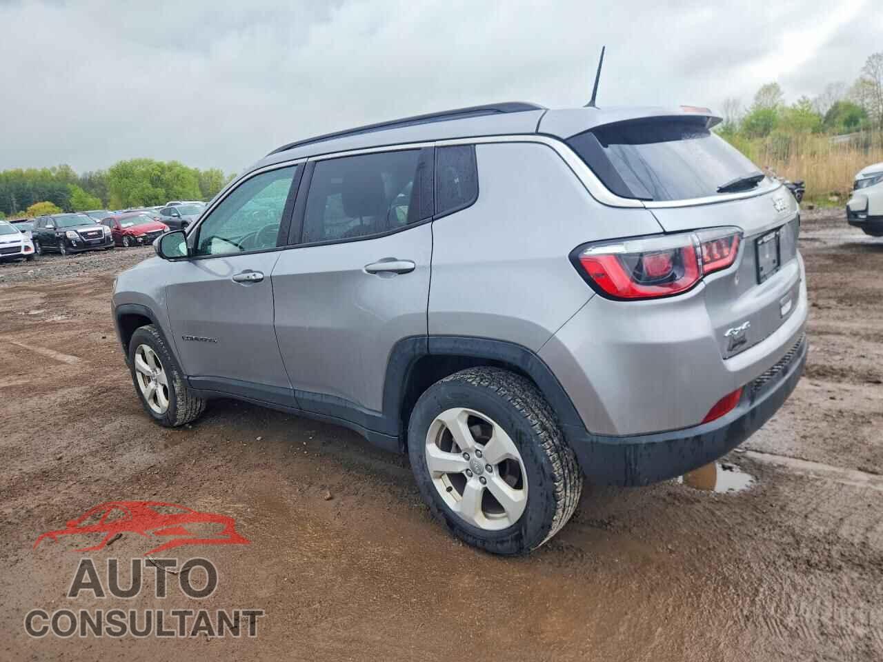 JEEP COMPASS 2018 - 3C4NJDBB5JT307077