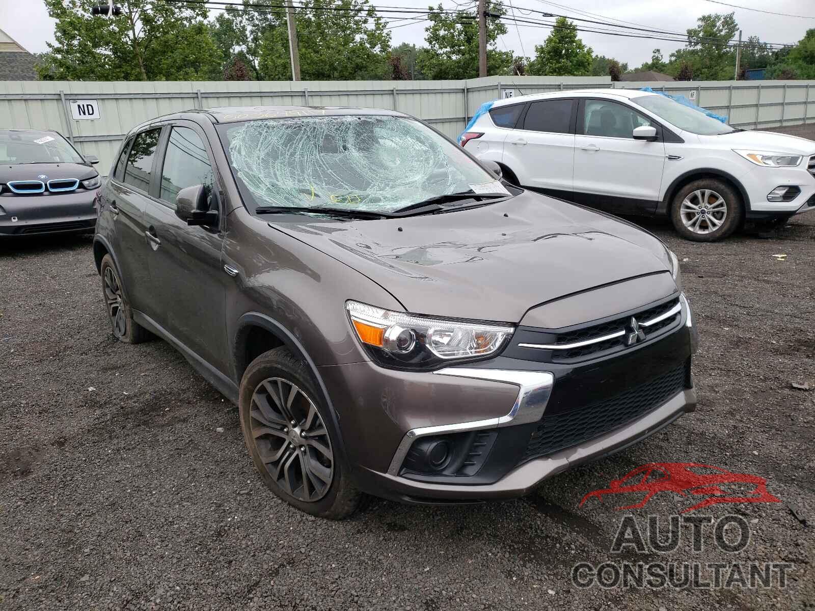 MITSUBISHI OUTLANDER 2019 - JA4AR3AU5KU033563