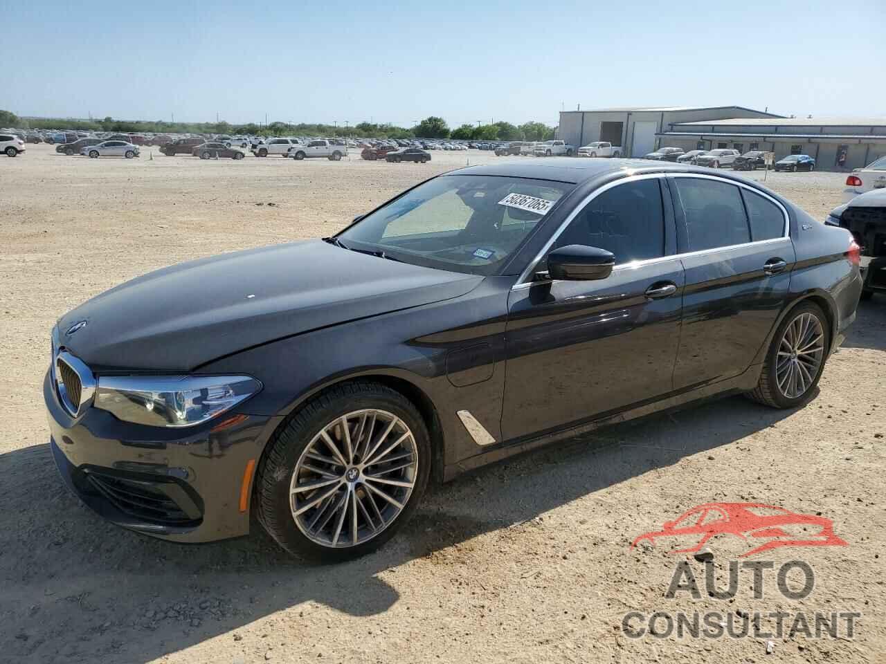 BMW 5 SERIES 2019 - WBAJA9C52KB389192