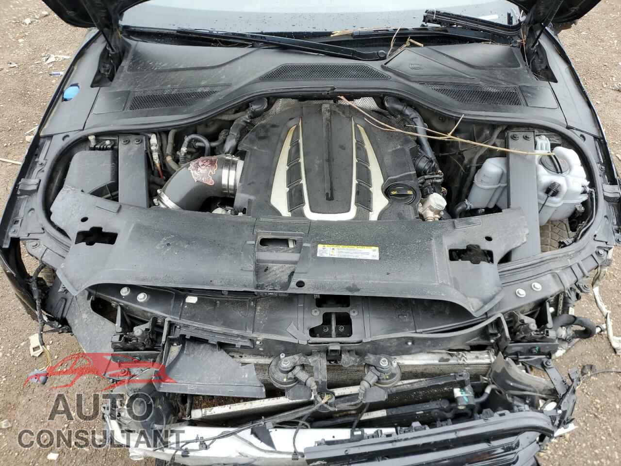 AUDI A8 2014 - WAUR2AFD5EN004618