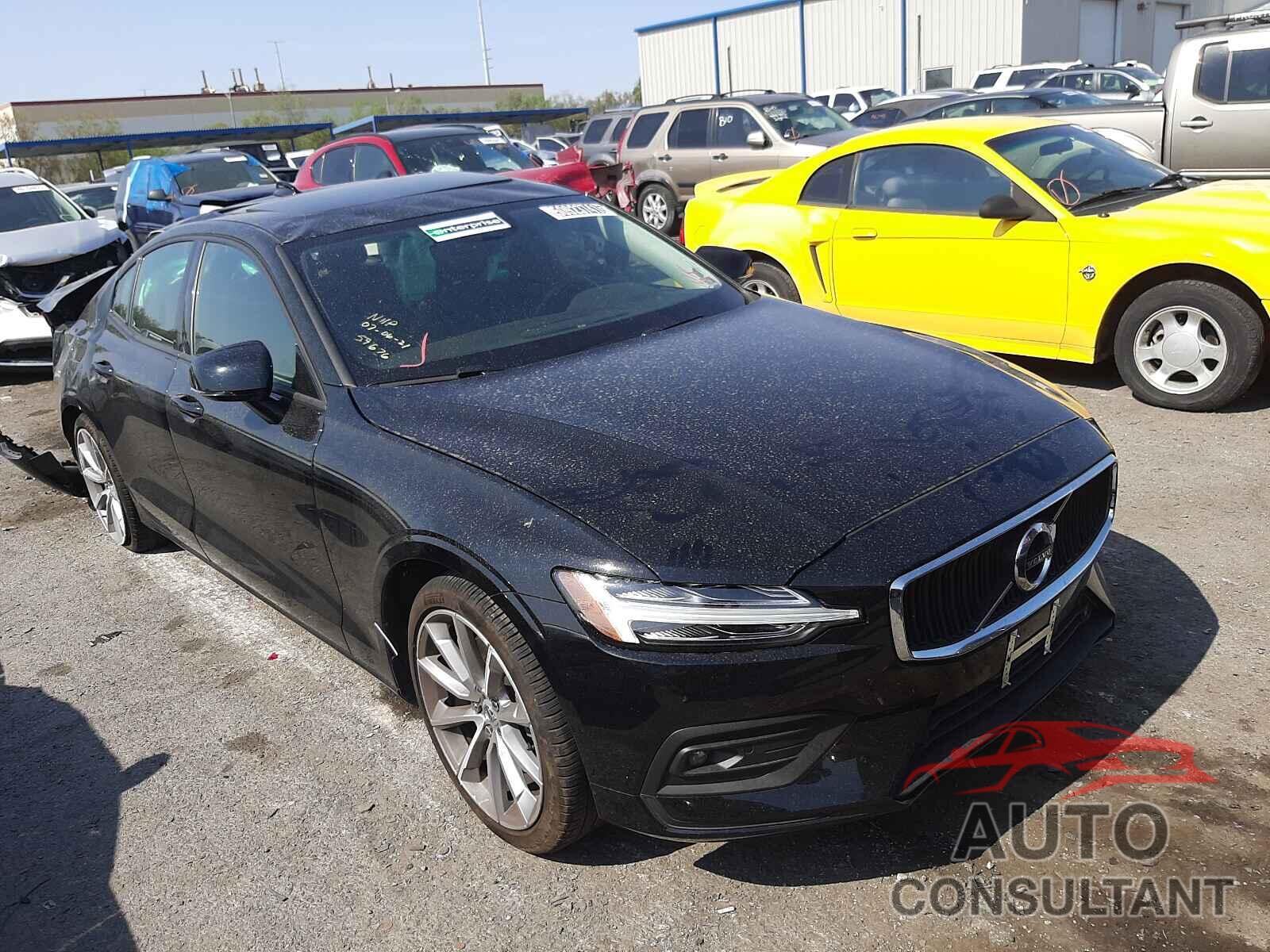 VOLVO S60 2021 - 7JRA22TK2MG080696