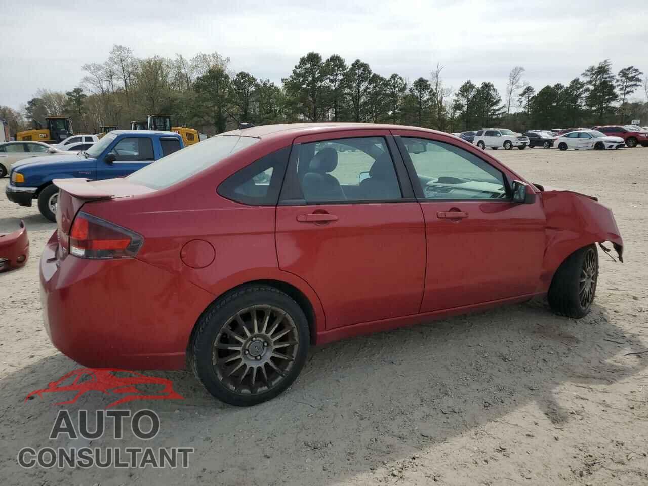 FORD FOCUS 2011 - 1FAHP3GN4BW175326