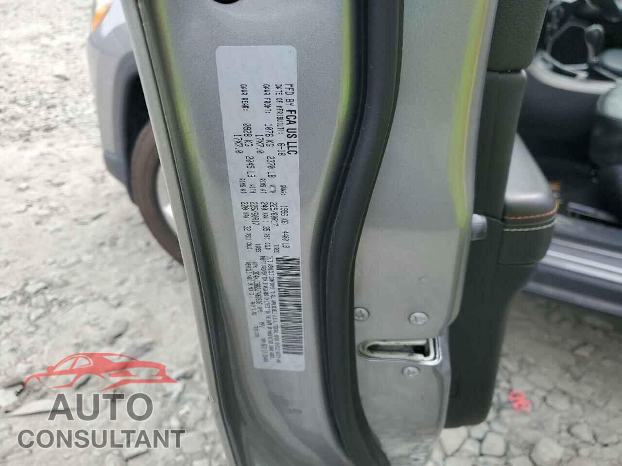 JEEP COMPASS 2018 - 3C4NJCBB2JT462616