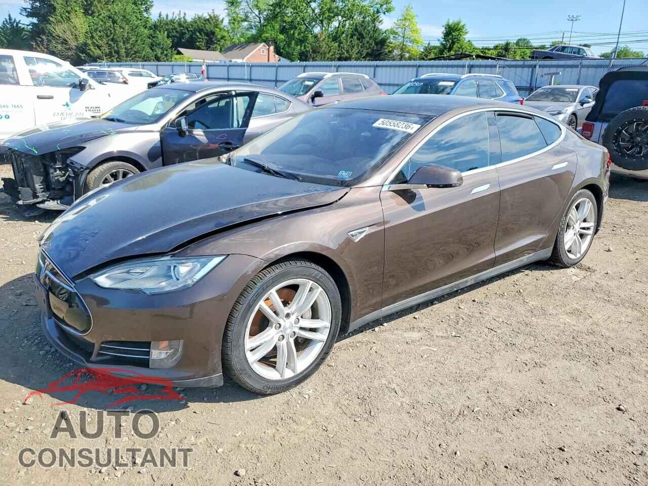 TESLA MODEL S 2014 - 5YJSA1S12EFP52440