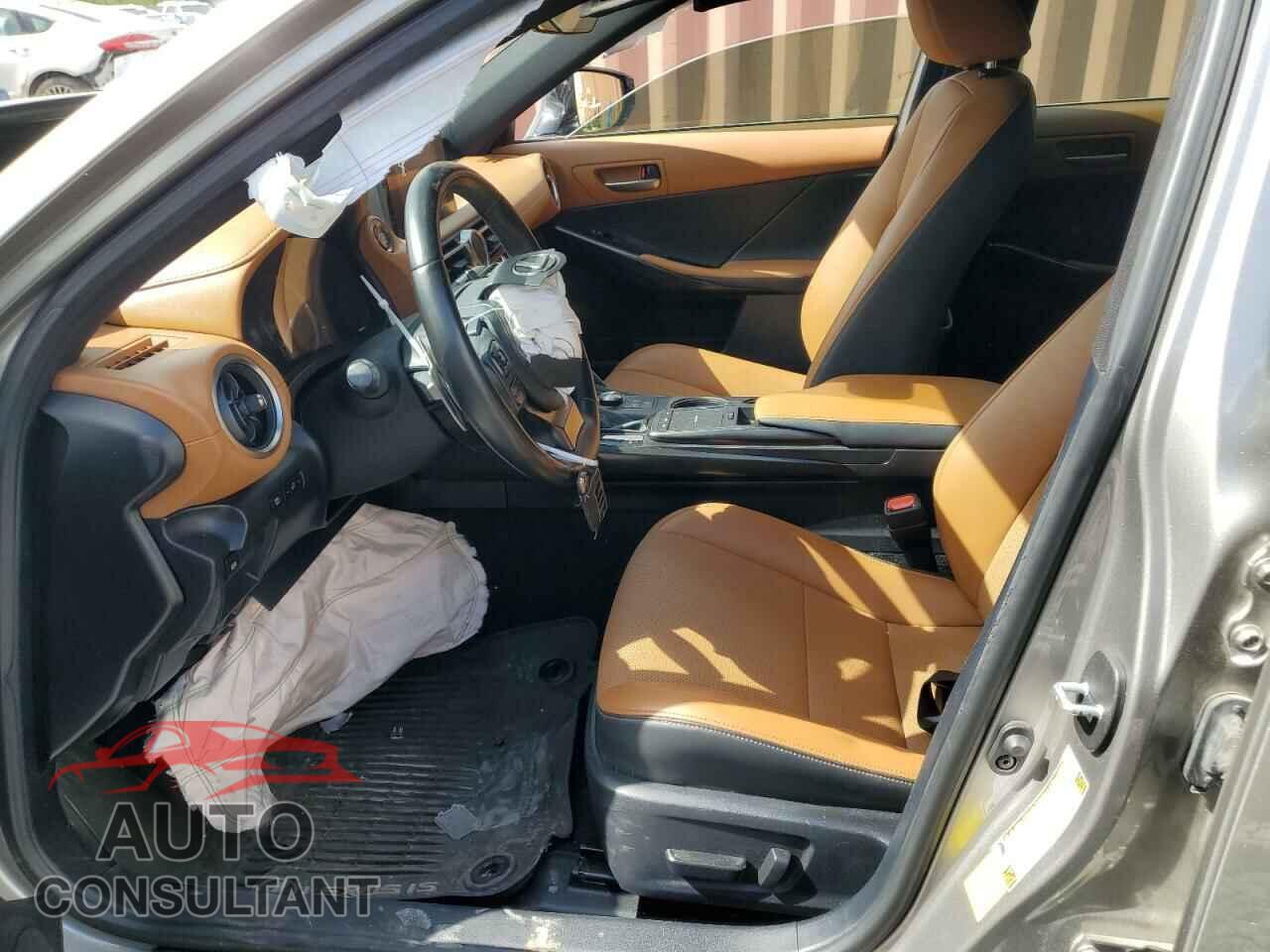 LEXUS IS 2021 - JTHCA1D21M5109473