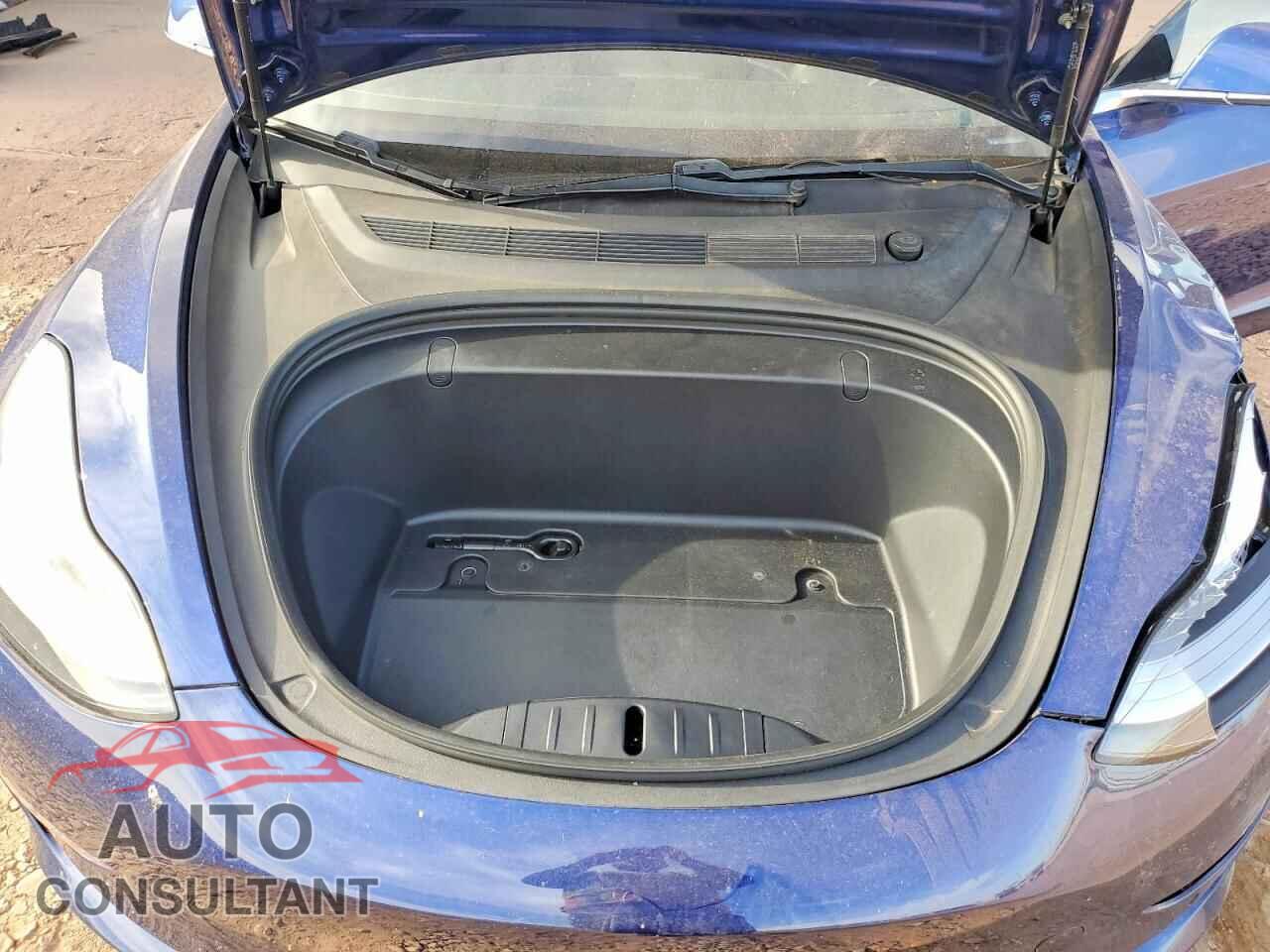 TESLA MODEL 3 2019 - 5YJ3E1EB3KF497449