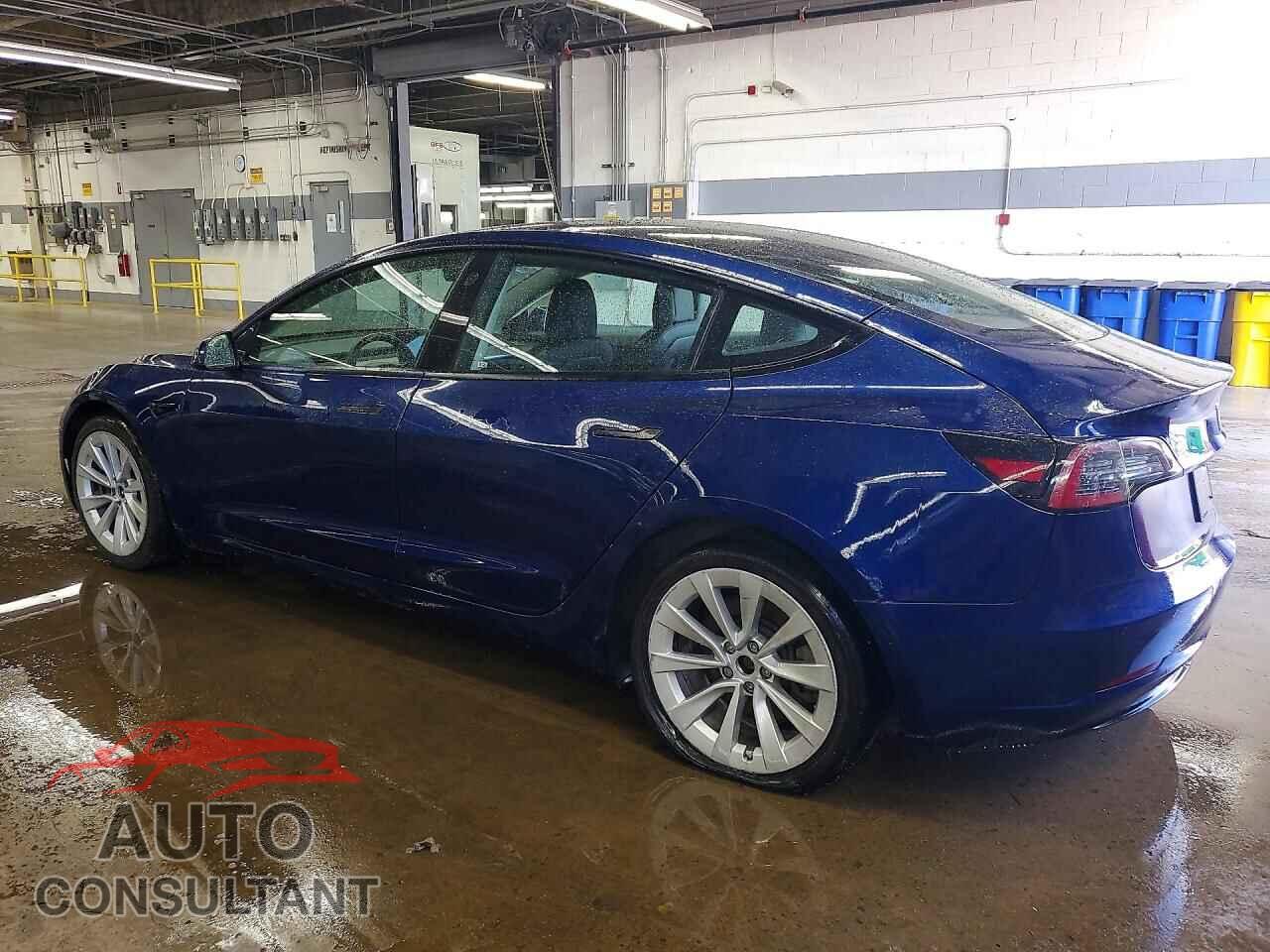 TESLA MODEL 3 2022 - 5YJ3E1EA0NF372288