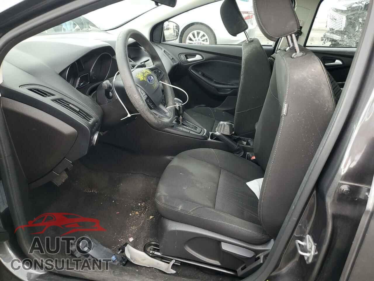 FORD FOCUS 2017 - 1FADP3FE3HL235896