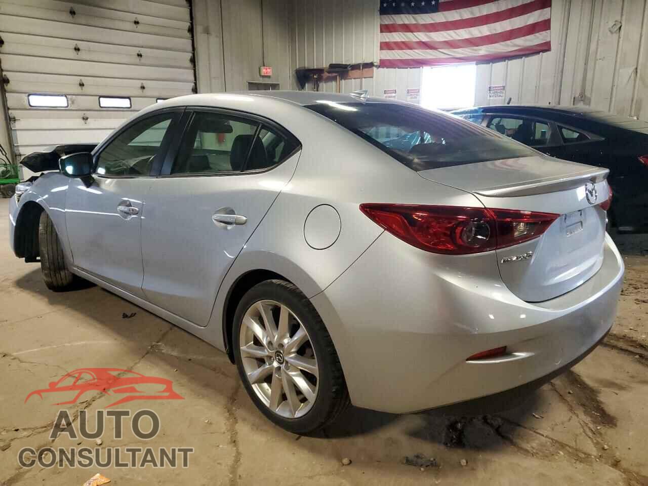 MAZDA 3 2017 - 3MZBN1V79HM102022