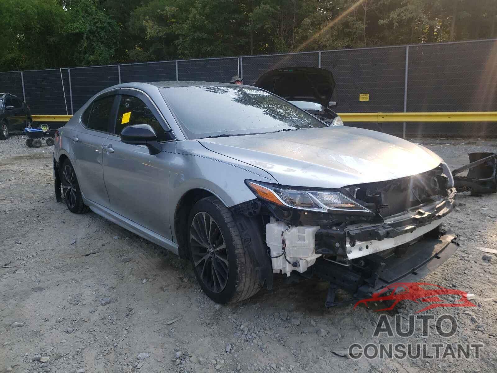 TOYOTA CAMRY 2018 - JTNB11HK6J3044968