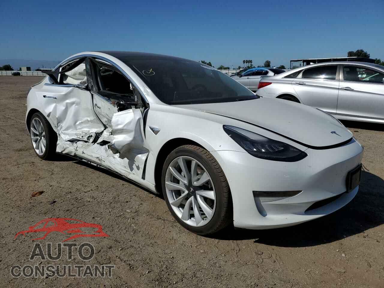 TESLA MODEL 3 2020 - 5YJ3E1EB2LF807236