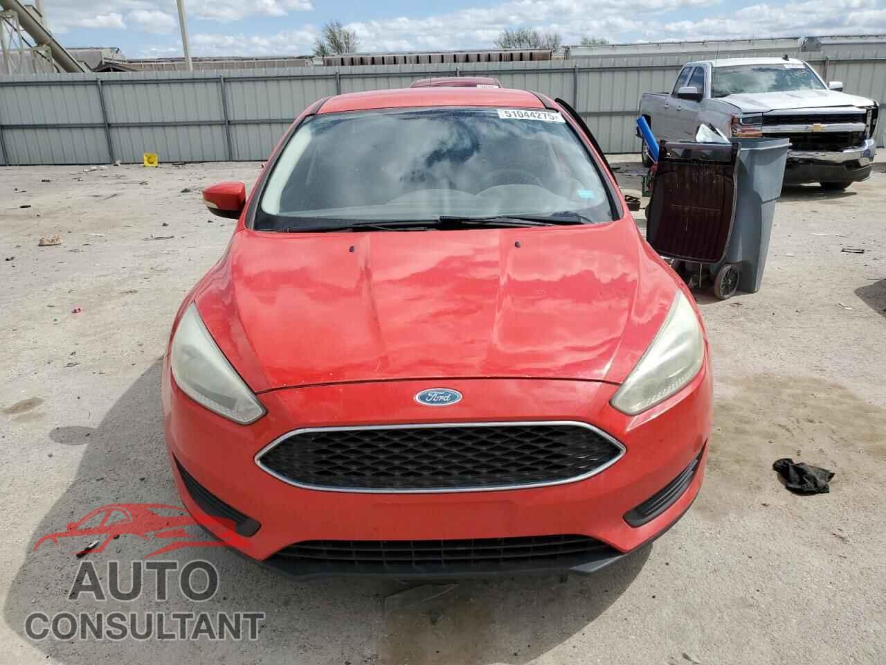 FORD FOCUS 2015 - 1FADP3F23FL250160