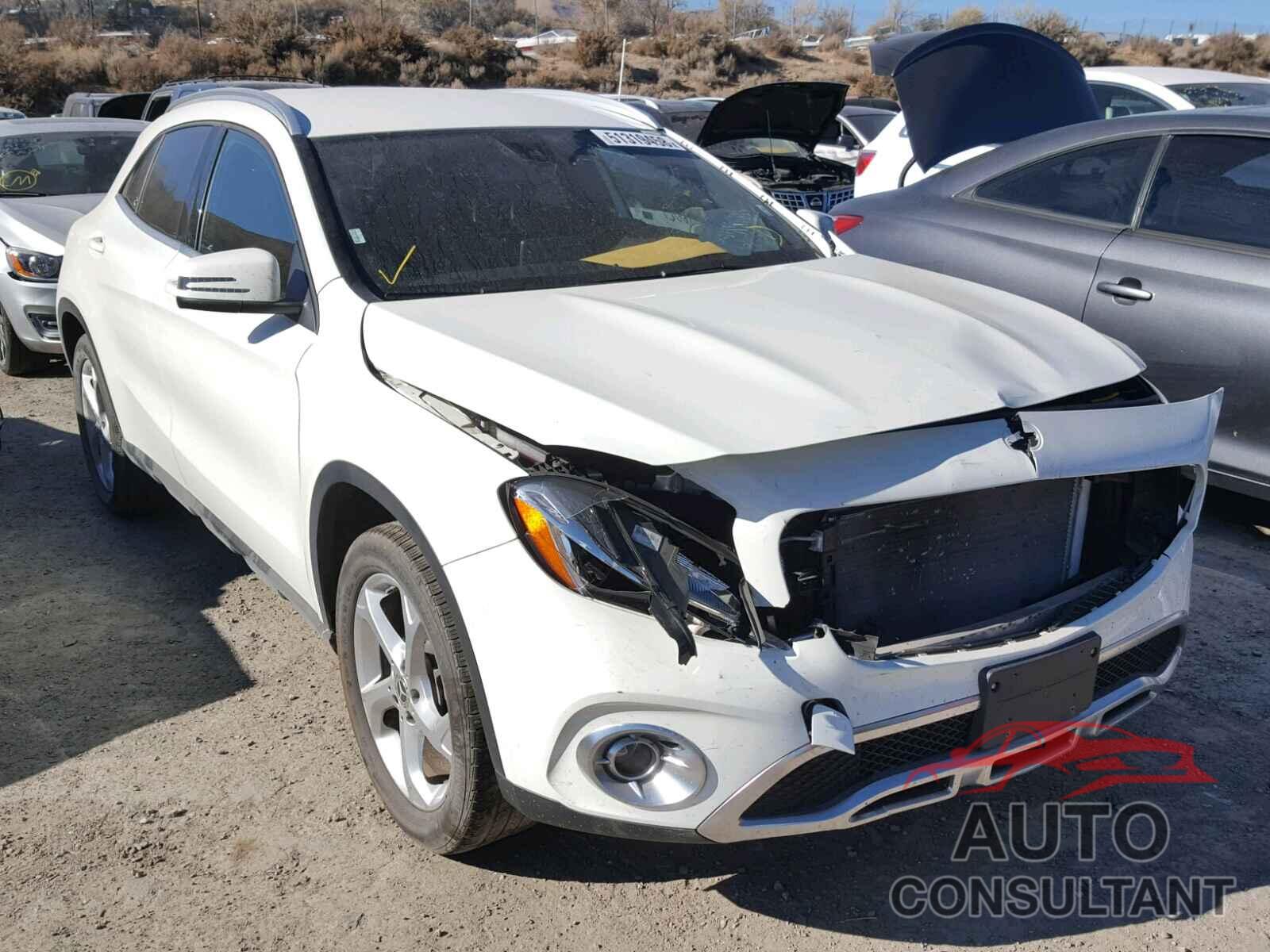 MERCEDES-BENZ GLA 250 2018 - WDCTG4EB4JJ460388