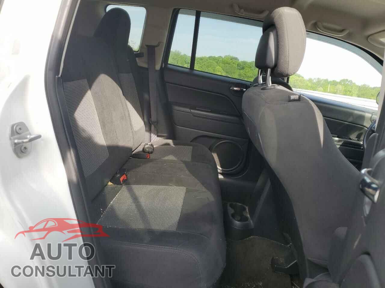 JEEP COMPASS 2017 - 1C4NJDBB3HD133428
