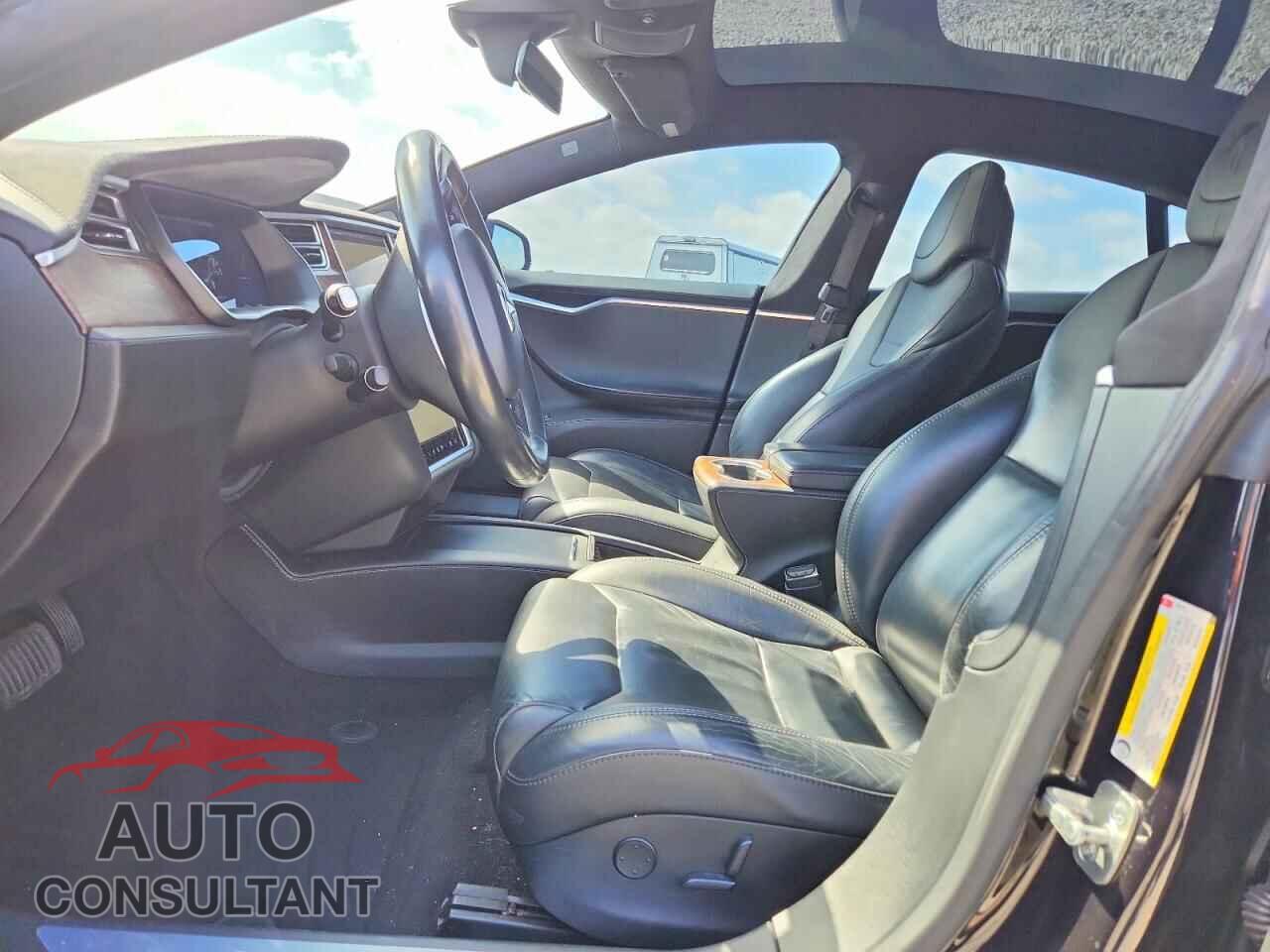 TESLA MODEL S 2017 - 5YJSA1E24HF193191