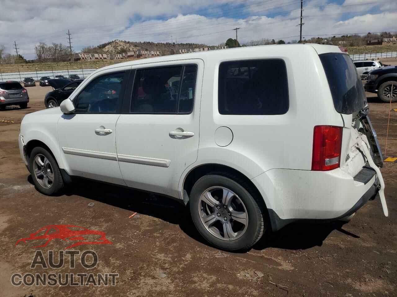 HONDA PILOT 2015 - 5FNYF3H35FB006873