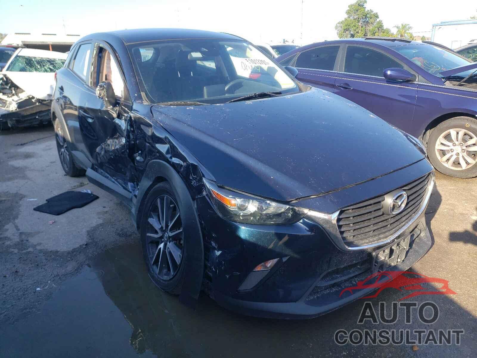 MAZDA CX-3 2018 - JM1DKFC74J1322529