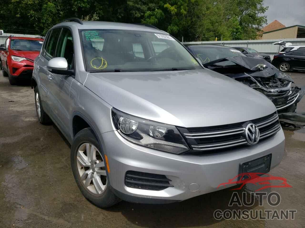 VOLKSWAGEN TIGUAN 2016 - WVGBV7AX8GW606292