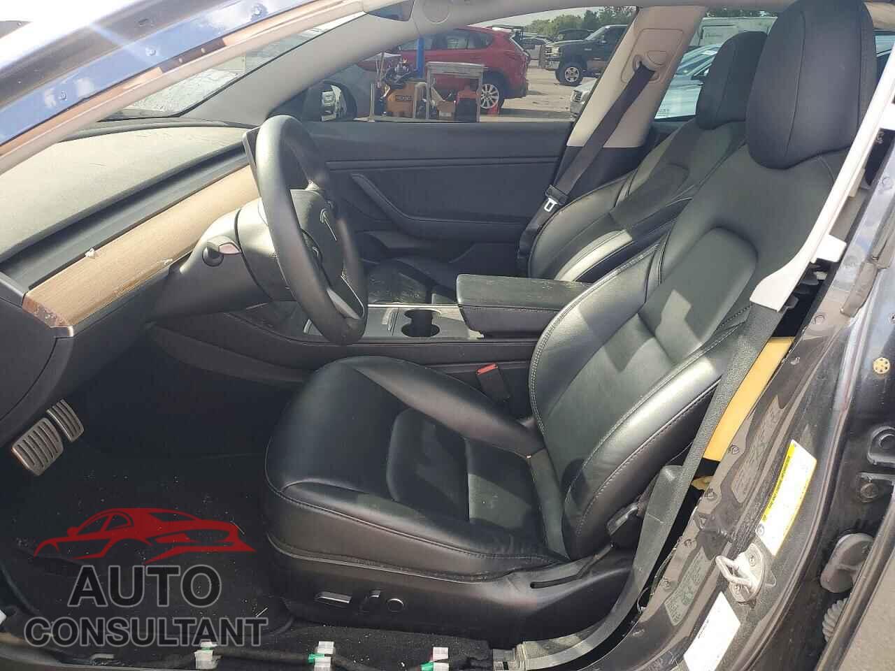 TESLA MODEL 3 2021 - 5YJ3E1EC9MF850109