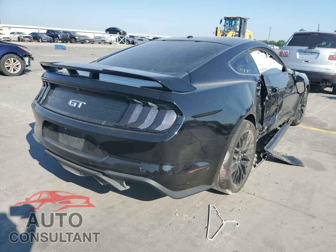 FORD MUSTANG 2018 - 1FA6P8CF3J5103864