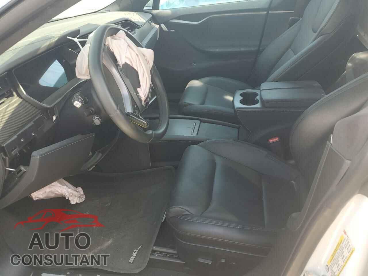 TESLA MODEL S 2020 - 5YJSA1E44LF389092