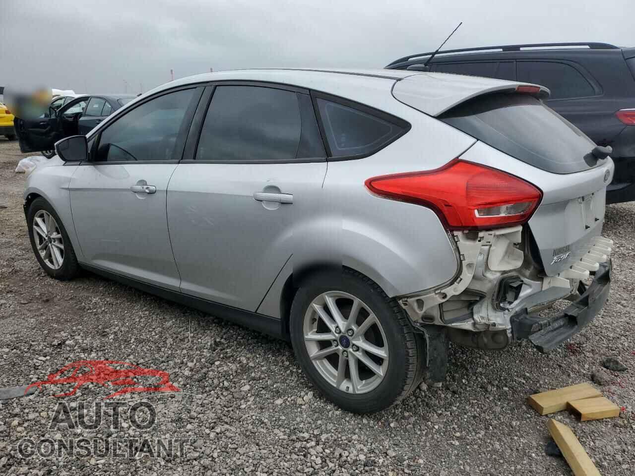 FORD FOCUS 2016 - 1FADP3K26GL329359
