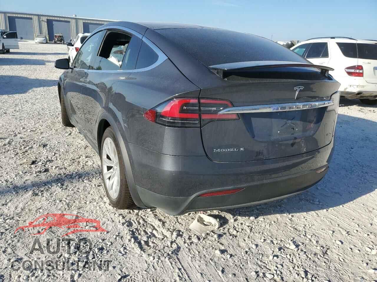 TESLA MODEL X 2017 - 5YJXCDE26HF052169