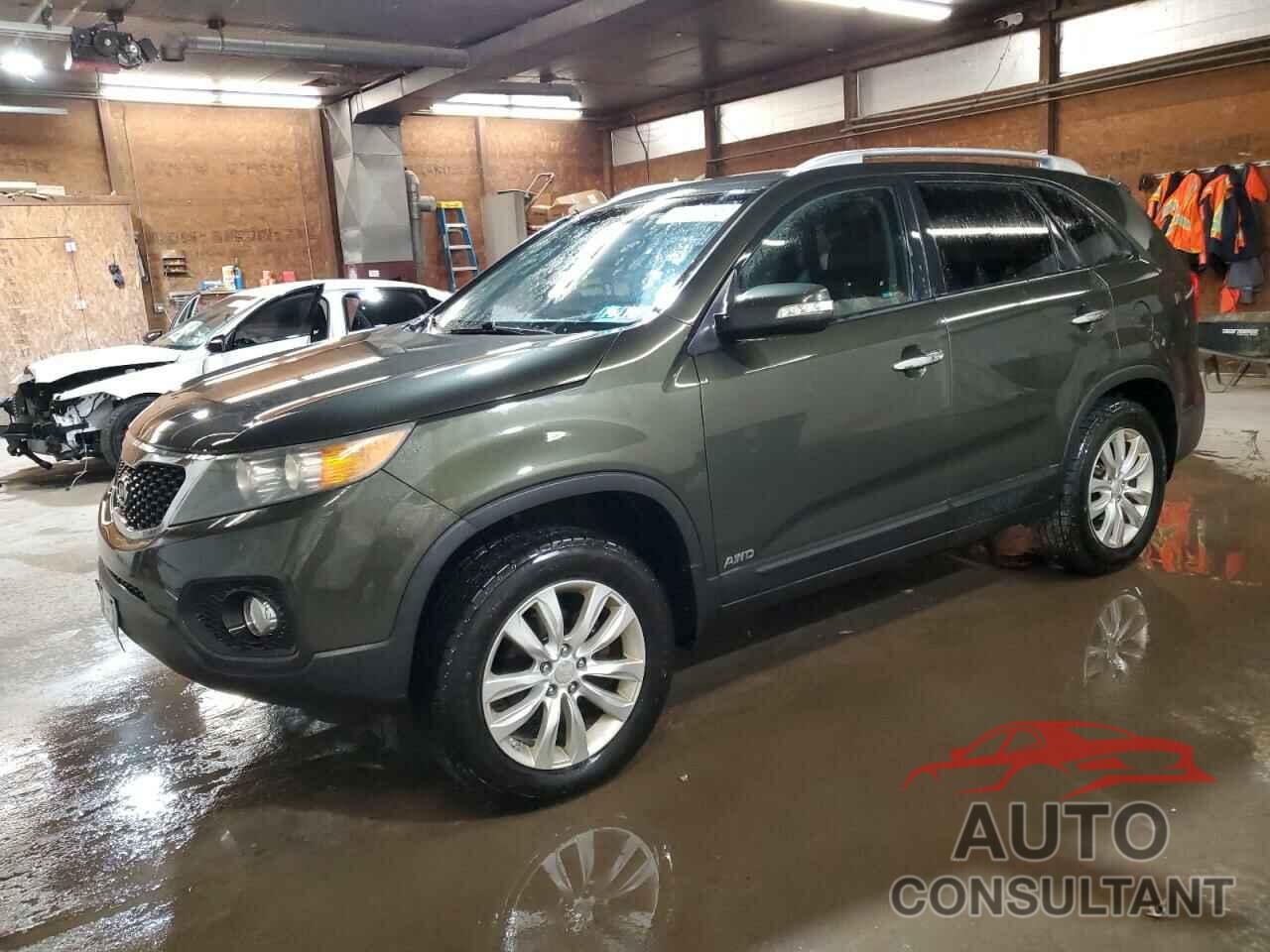 KIA SORENTO 2011 - 5XYKUCA14BG139048