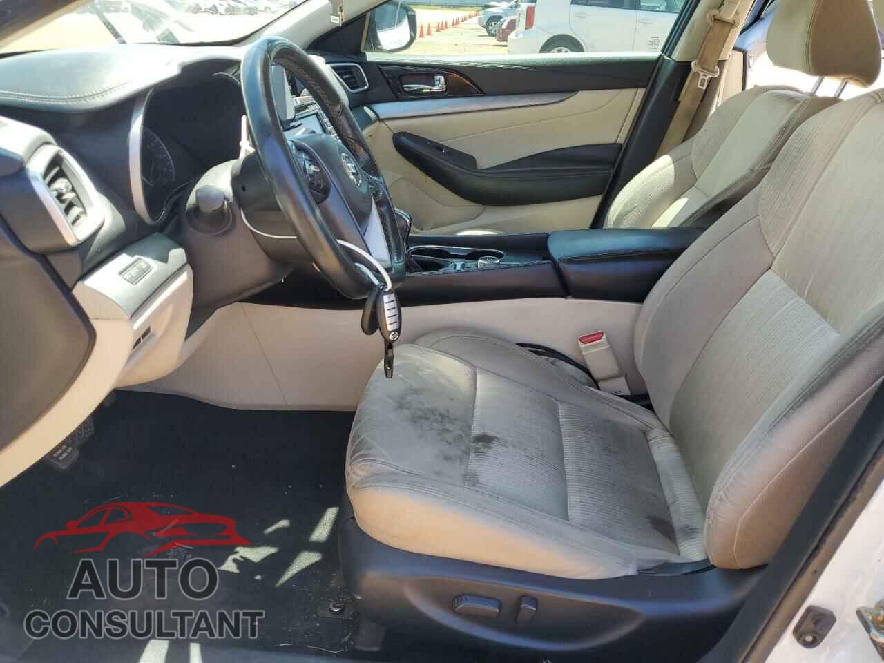 NISSAN MAXIMA 2017 - 1N4AA6AP9HC367883