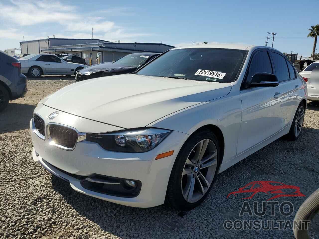 BMW 3 SERIES 2013 - WBA3A5G55DNP18979