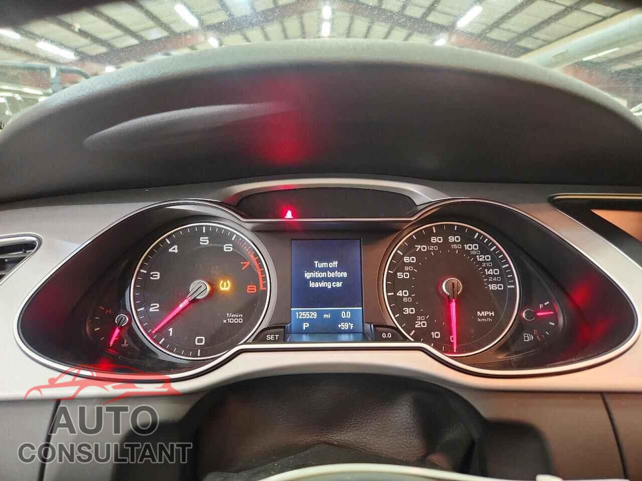 AUDI A4 2015 - WAUFFAFL8FN037726
