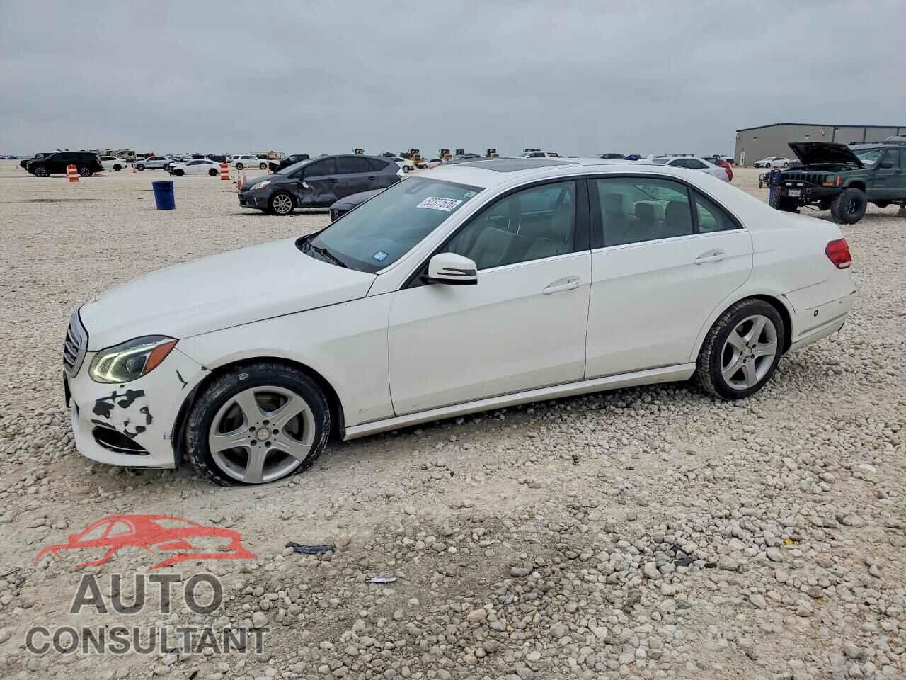 MERCEDES-BENZ E-CLASS 2014 - WDDHF0EB3EA854337