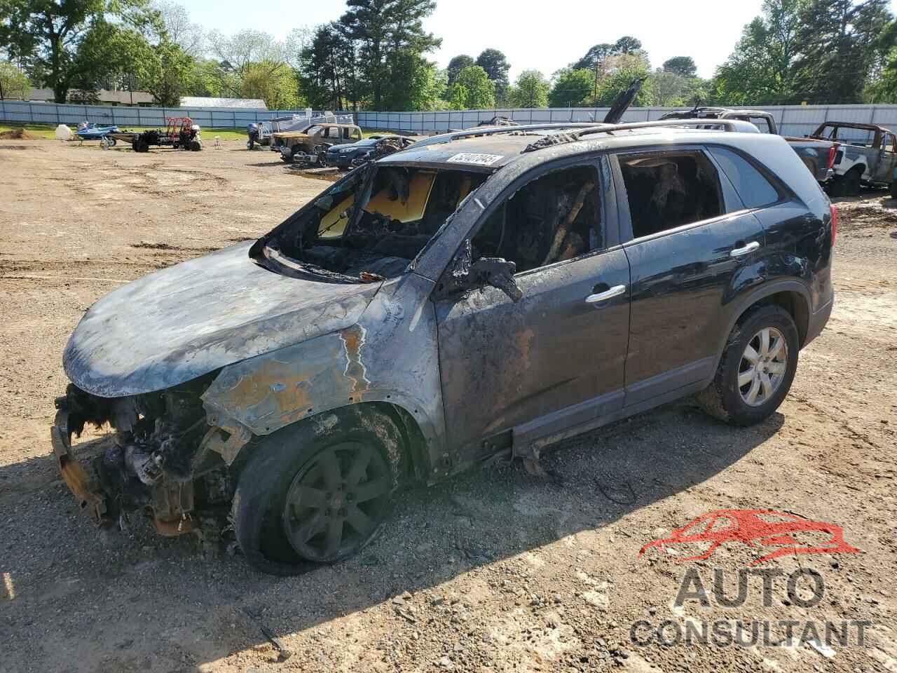 KIA SORENTO 2011 - 5XYKT3A11BG067096