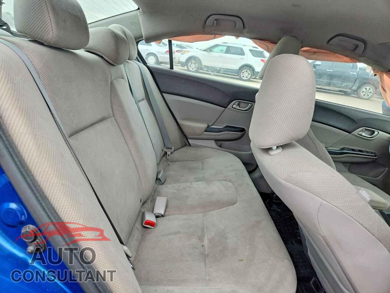 HONDA CIVIC 2012 - 2HGFB2F57CH533080