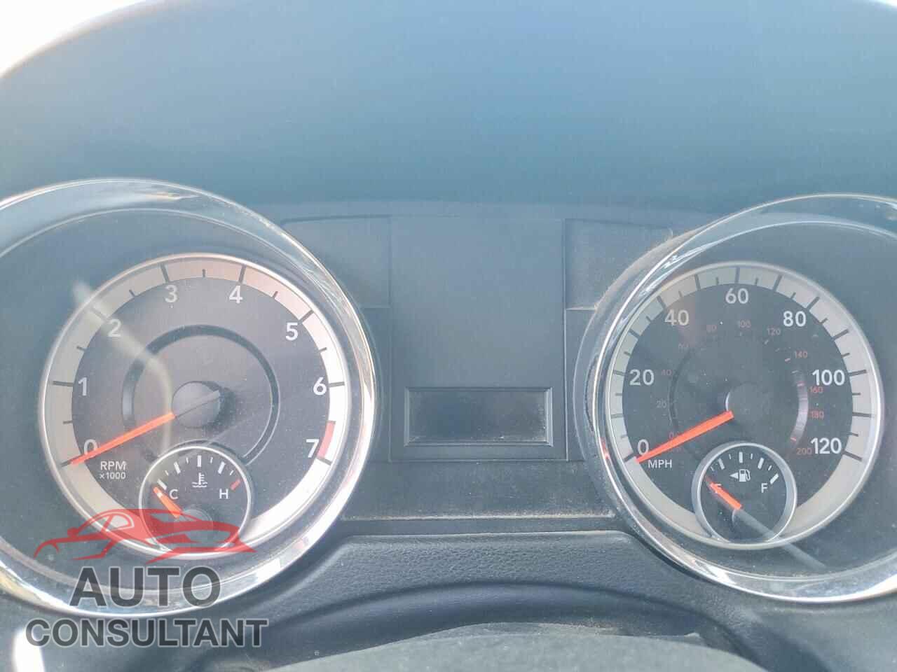 DODGE CARAVAN 2013 - 2C4RDGCG5DR522132