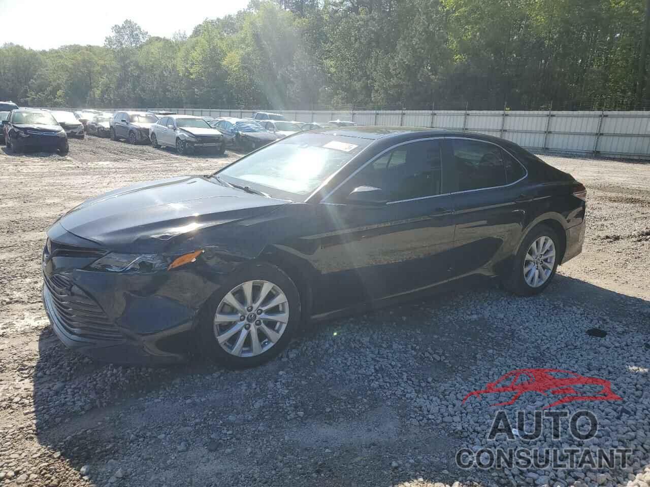 TOYOTA CAMRY 2018 - 4T1B11HK5JU609494