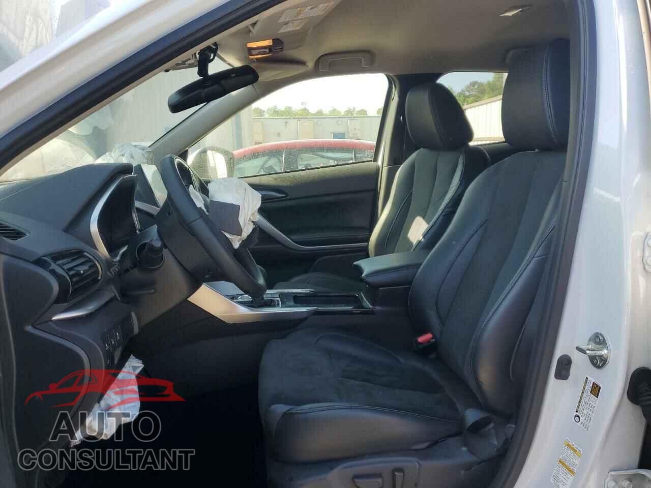 MITSUBISHI ECLIPSE 2024 - JA4ATWAA6RZ017555