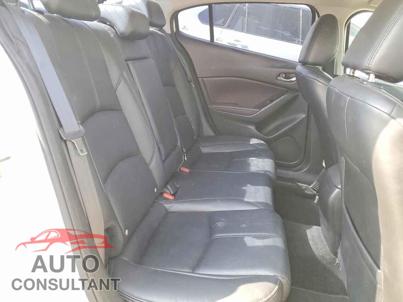 MAZDA 3 2017 - 3MZBN1V75HM150312
