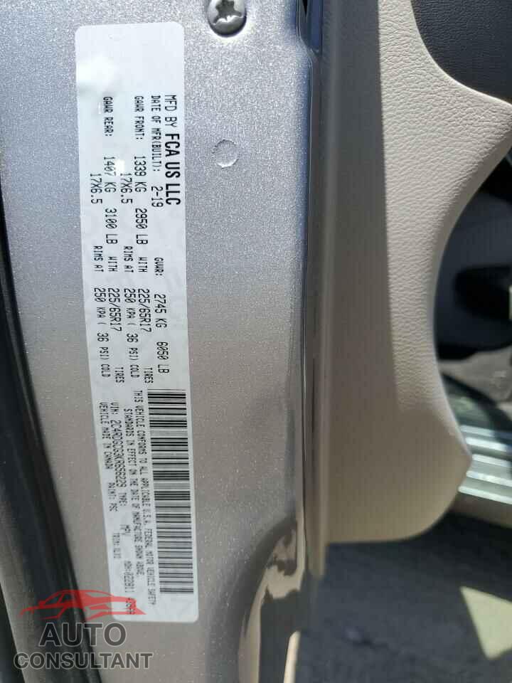 DODGE CARAVAN 2019 - 2C4RDGCG3KR656229