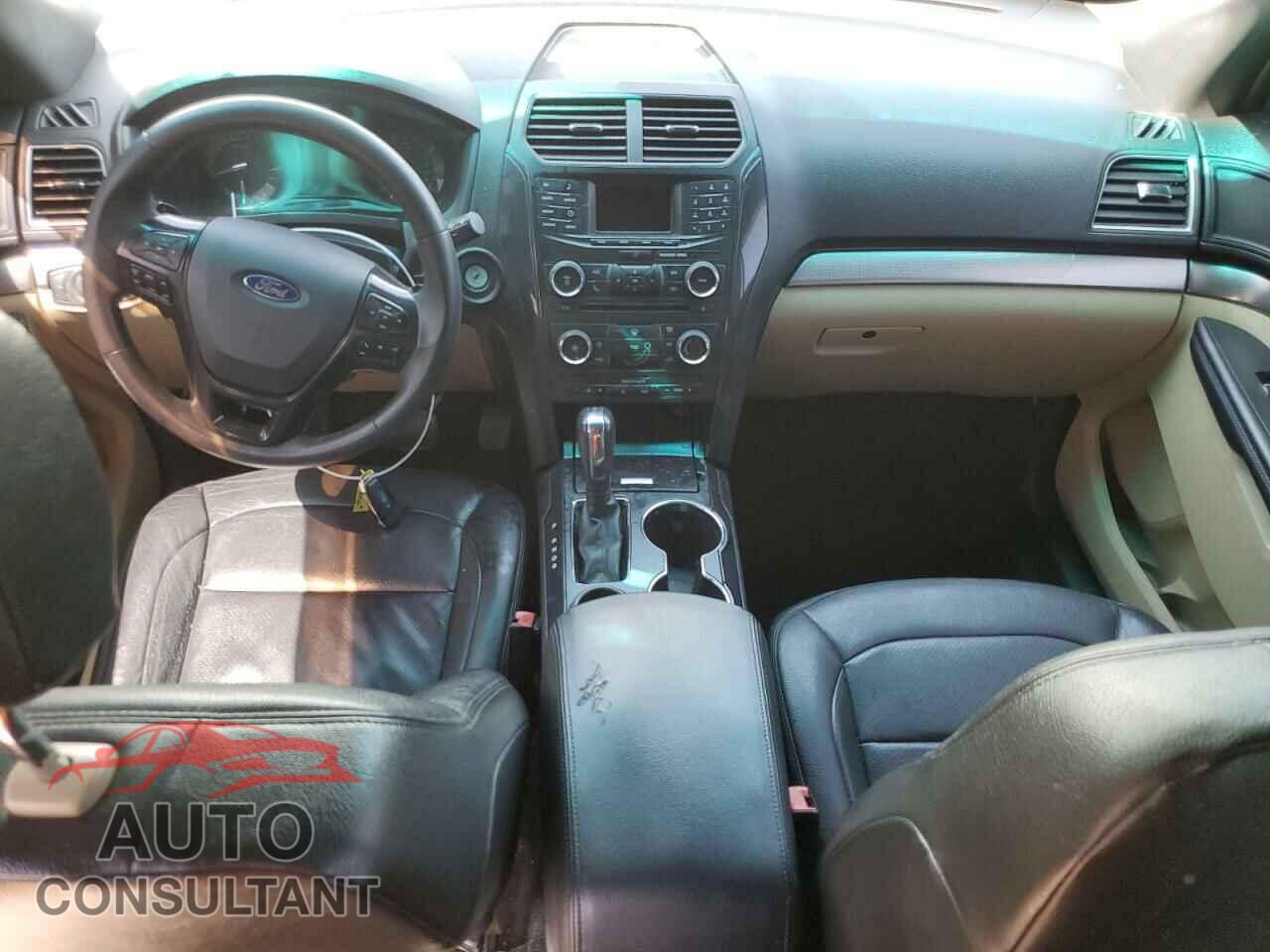 FORD EXPLORER 2017 - 1FM5K7B80HGA07802
