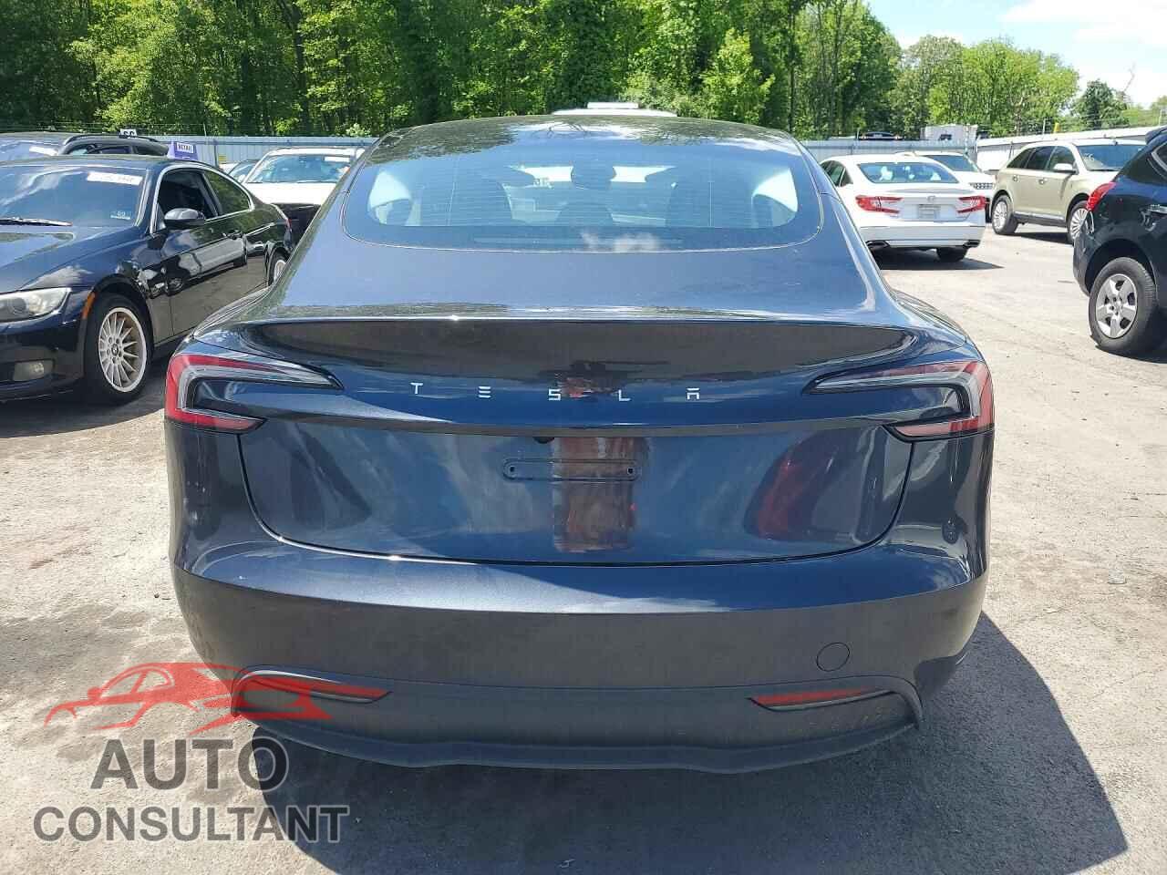 TESLA MODEL 3 2025 - 5YJ3E1EA9SF980158