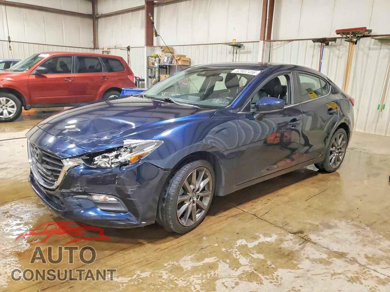 MAZDA 3 2018 - 3MZBN1V36JM228602