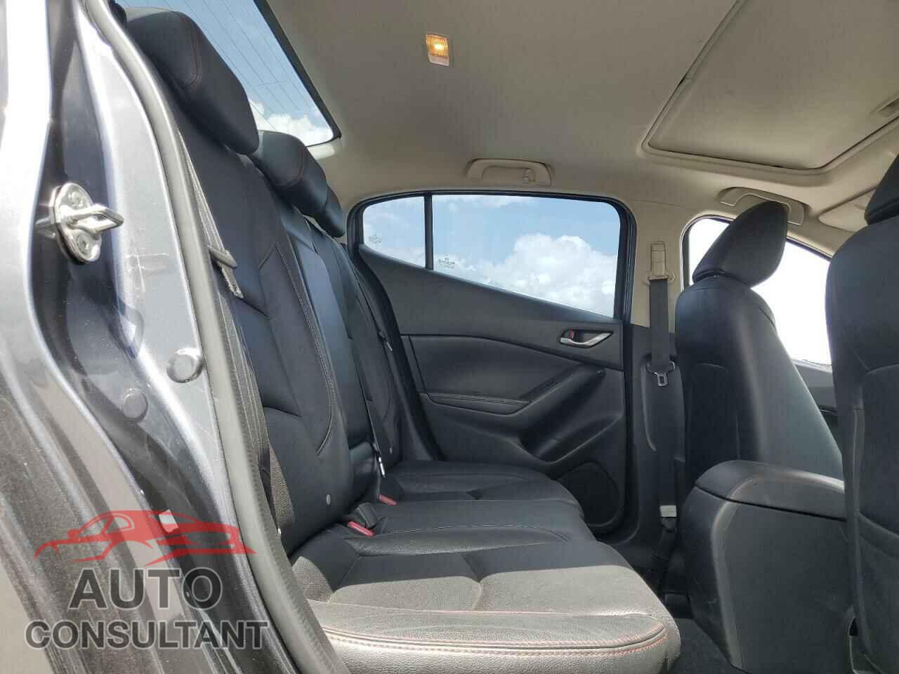 MAZDA 3 2015 - JM1BM1W37F1237706