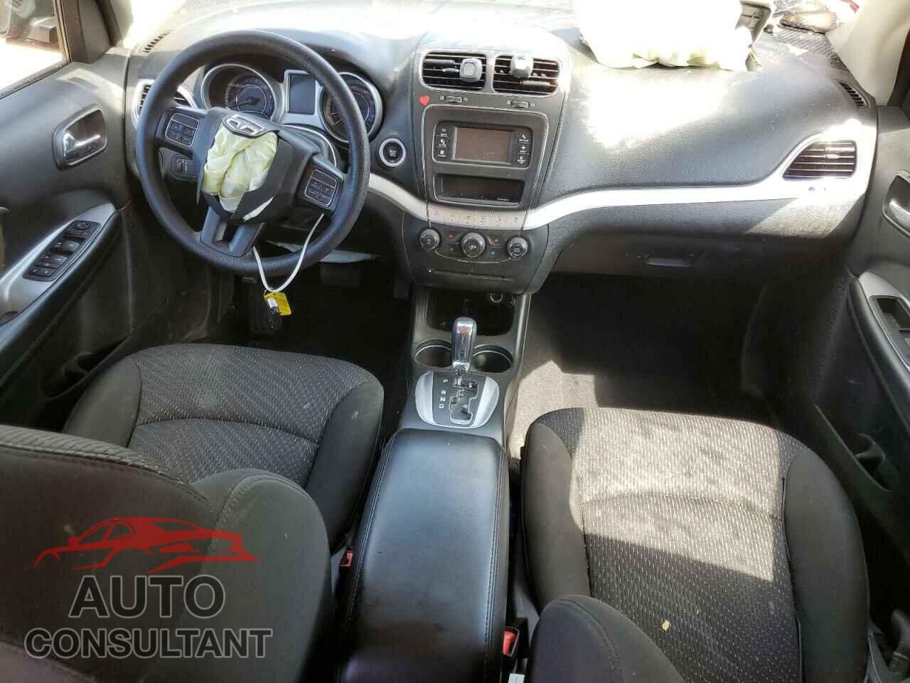 DODGE JOURNEY 2019 - 3C4PDCAB2KT757945