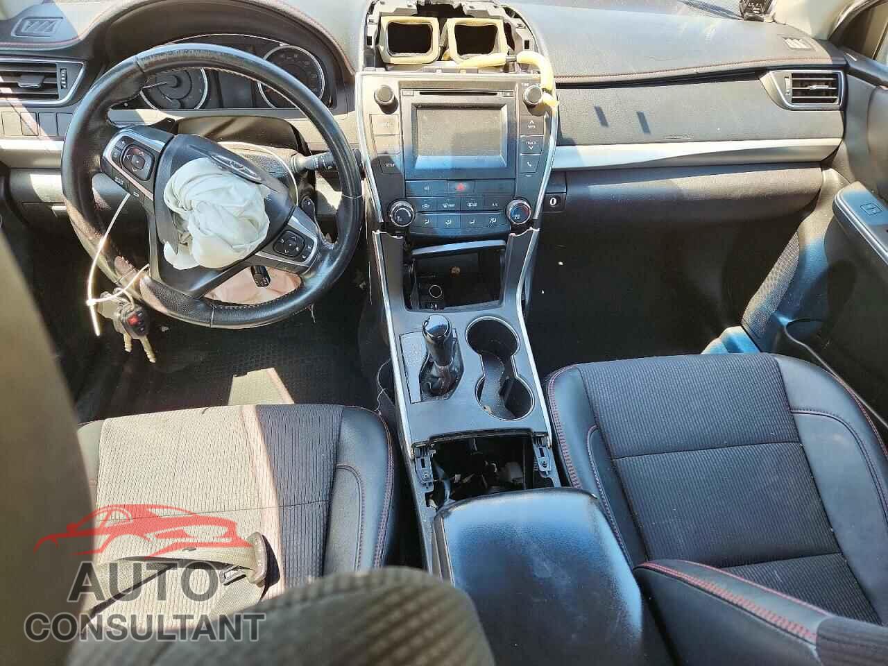 TOYOTA CAMRY 2016 - 4T1BF1FK2GU591663