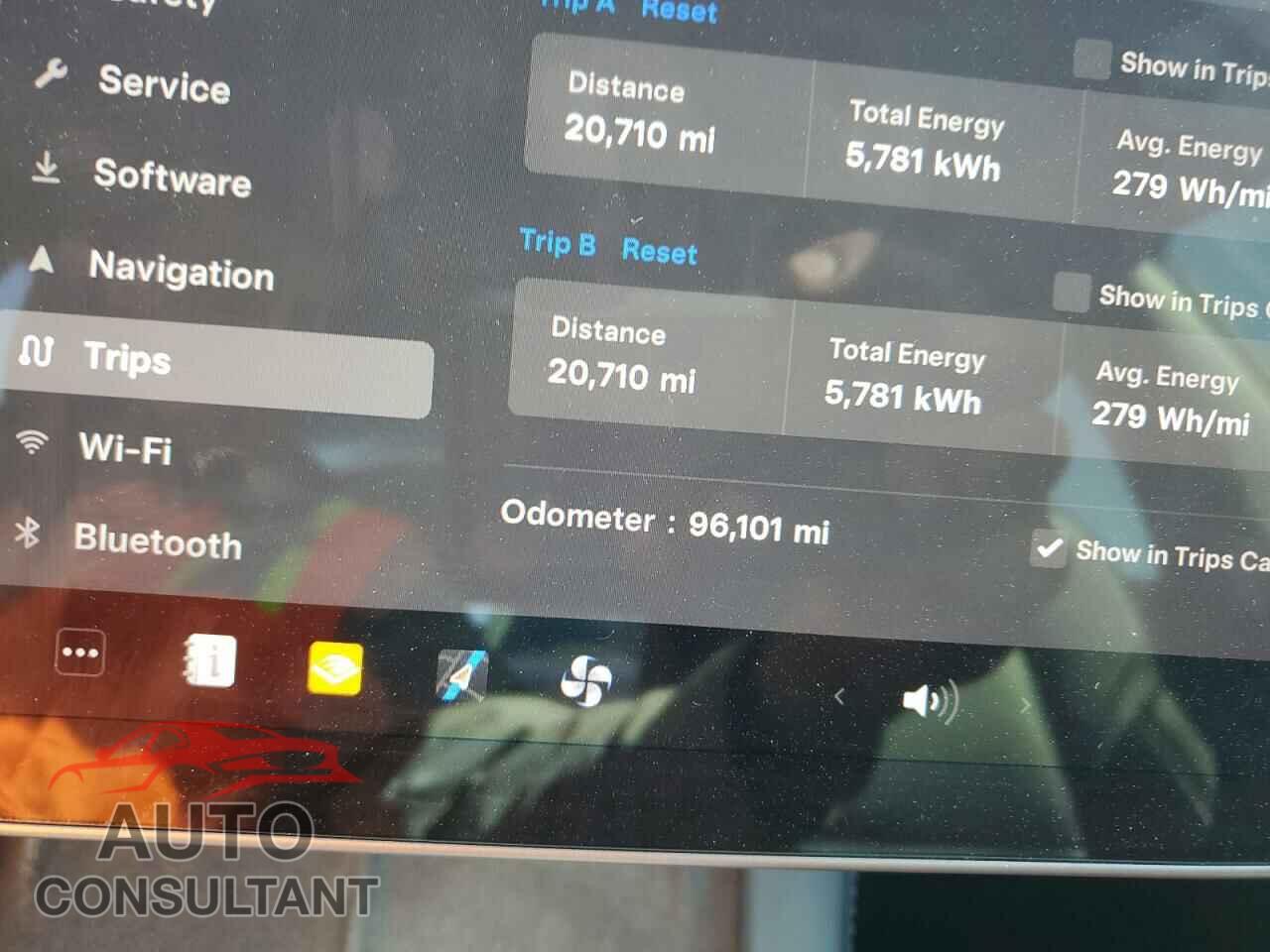 TESLA MODEL 3 2022 - 5YJ3E1EA8NF372393