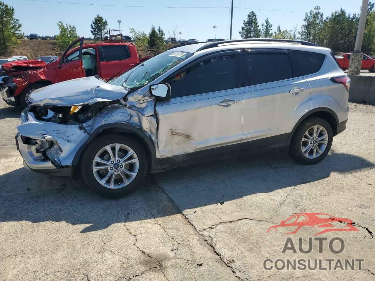 FORD ESCAPE 2018 - 1FMCU0GD8JUC90276